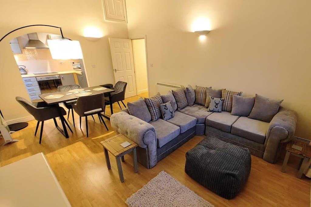 Cosy Central Modern Apartment Nantwich Extérieur photo